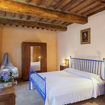 Tuscan Farmhouse In Castiglione Di Garfagnana With Garden * Castiglione di Garfagnana
