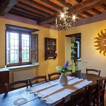 Tuscan Farmhouse In Castiglione Di Garfagnana With Garden Holiday home Castiglione di Garfagnana